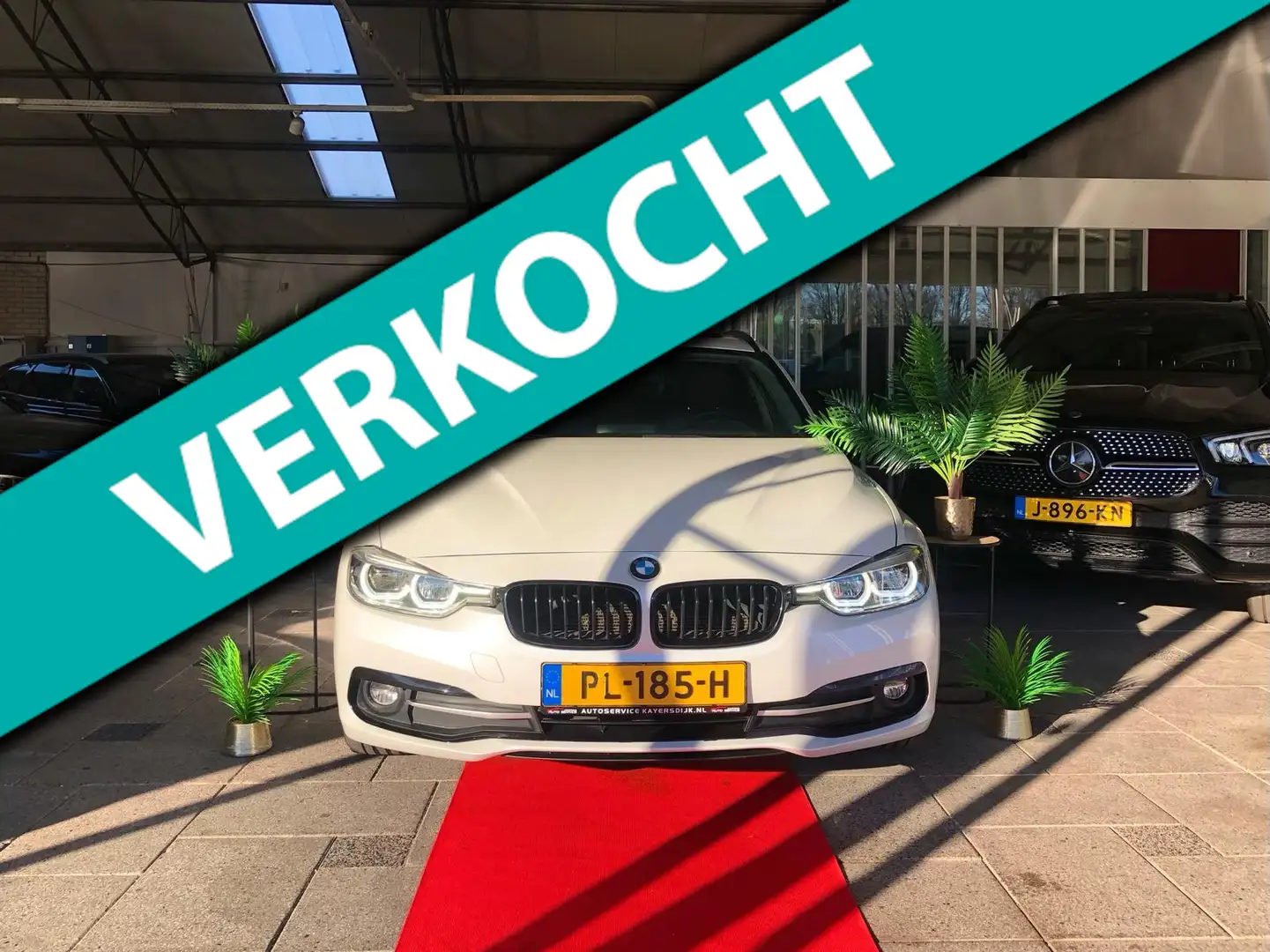 BMW 320 3-serie Touring 320D AUT PANO LEDER SPORTLINE! 201 White - 1