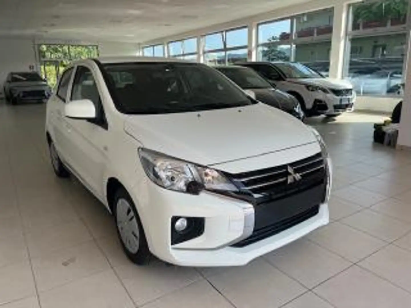 Mitsubishi Space Star 1.2 Invite Blanco - 1