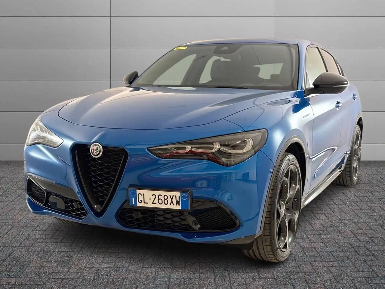 Alfa Romeo Stelvio 2023