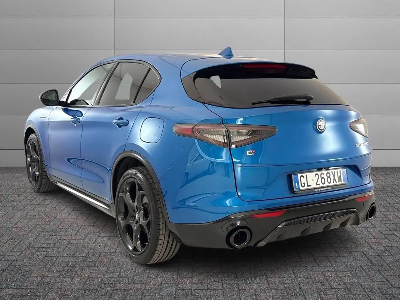 Alfa Romeo Stelvio 2023