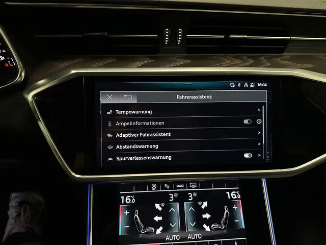 Audi A6 Avant view 22