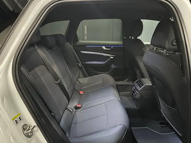 Audi A6 Avant view 25