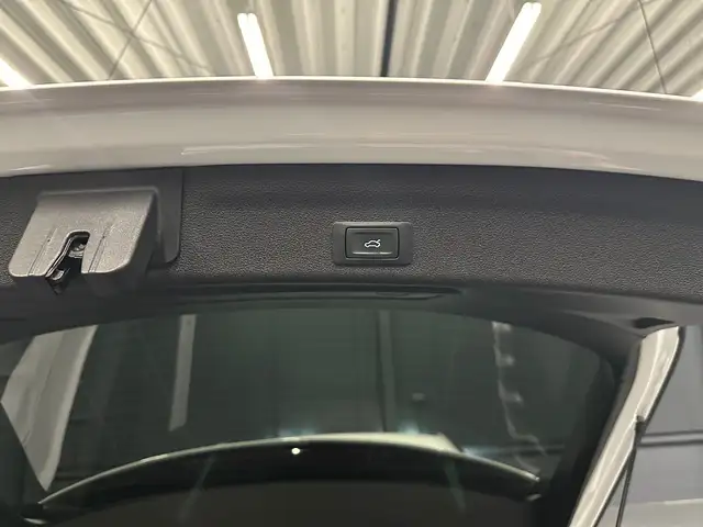 Audi A6 Avant view 29