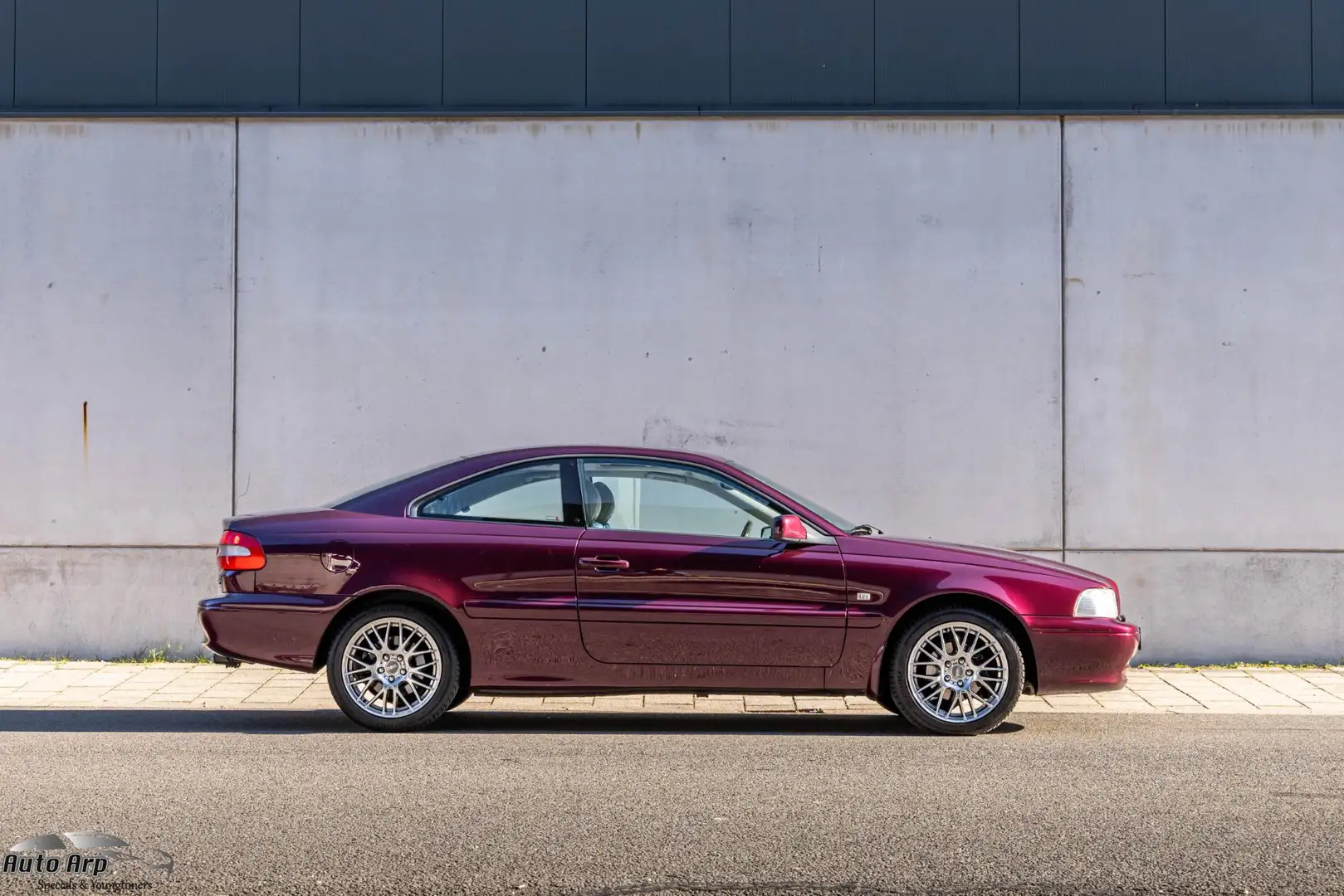 Volvo C70 Coupé 2.5 T Luxury-Line Czerwony - 2
