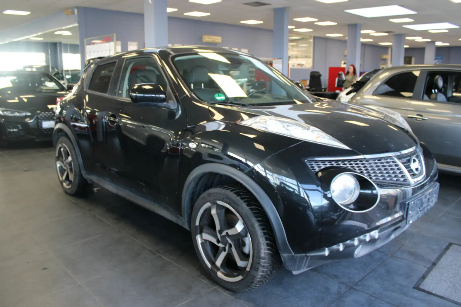 Nissan Juke 1.6 DIG-T Tekna 4x4 Automatik Nero - 1