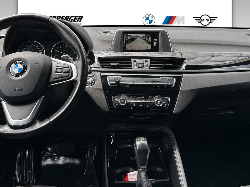 BMW X1 xDrive18d Sport Line // Sitzheizung // PDC vo + hi — photo 7