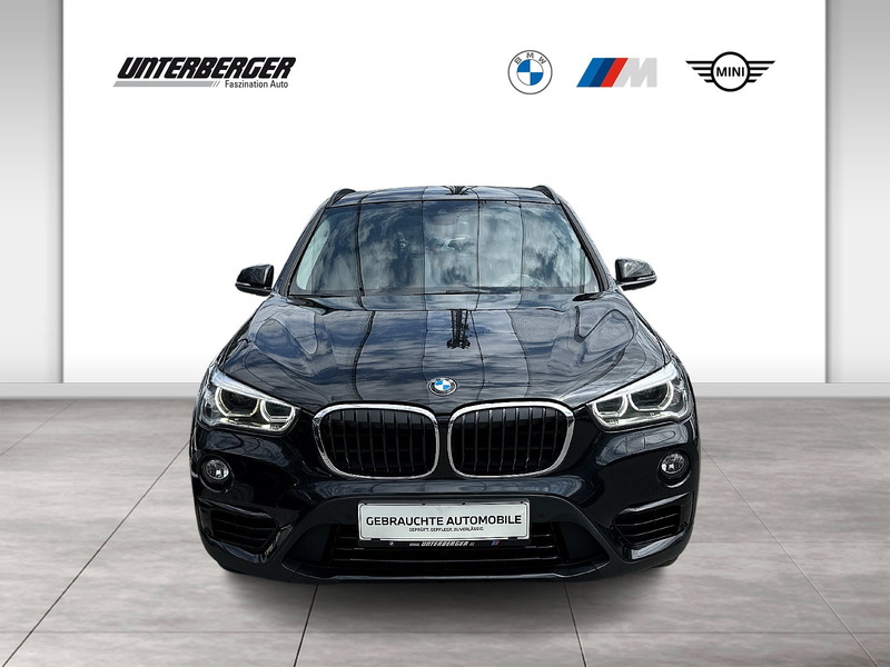 BMW X1 xDrive18d Sport Line // Sitzheizung // PDC vo + hi — photo 2