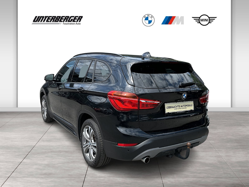 BMW X1 xDrive18d Sport Line // Sitzheizung // PDC vo + hi — photo 4