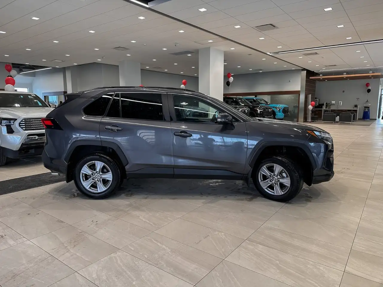Toyota RAV 4 снимка Toyota RAV 4