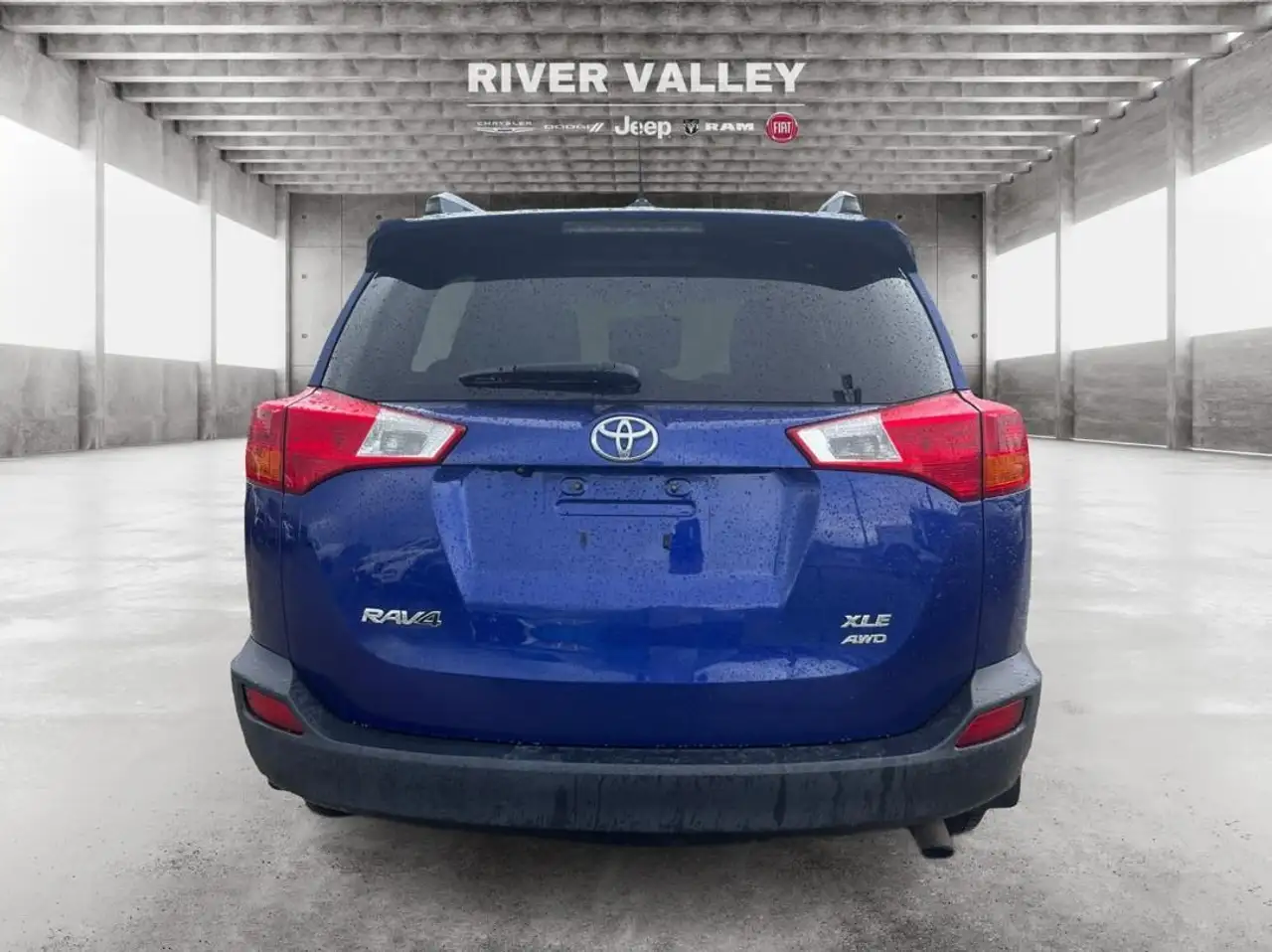 Toyota RAV 4 снимка Toyota RAV 4