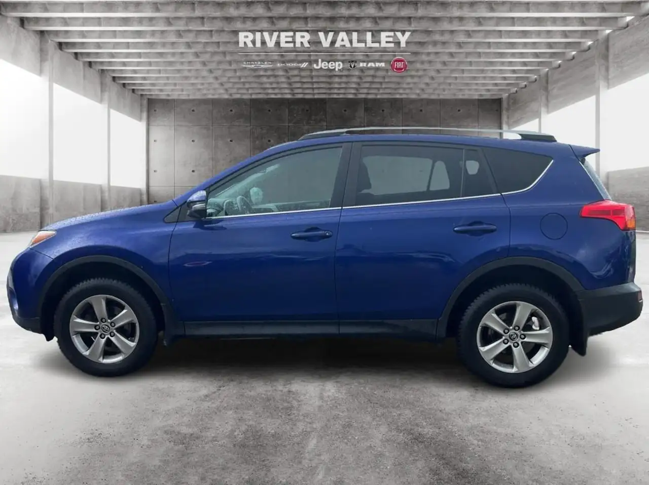 Toyota RAV 4 снимка Toyota RAV 4