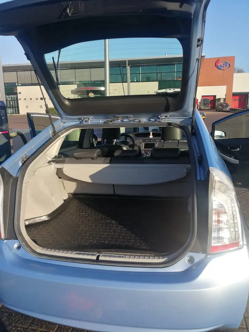 Toyota Prius 1.8 Plug-in Ex. Bns Blau - 1