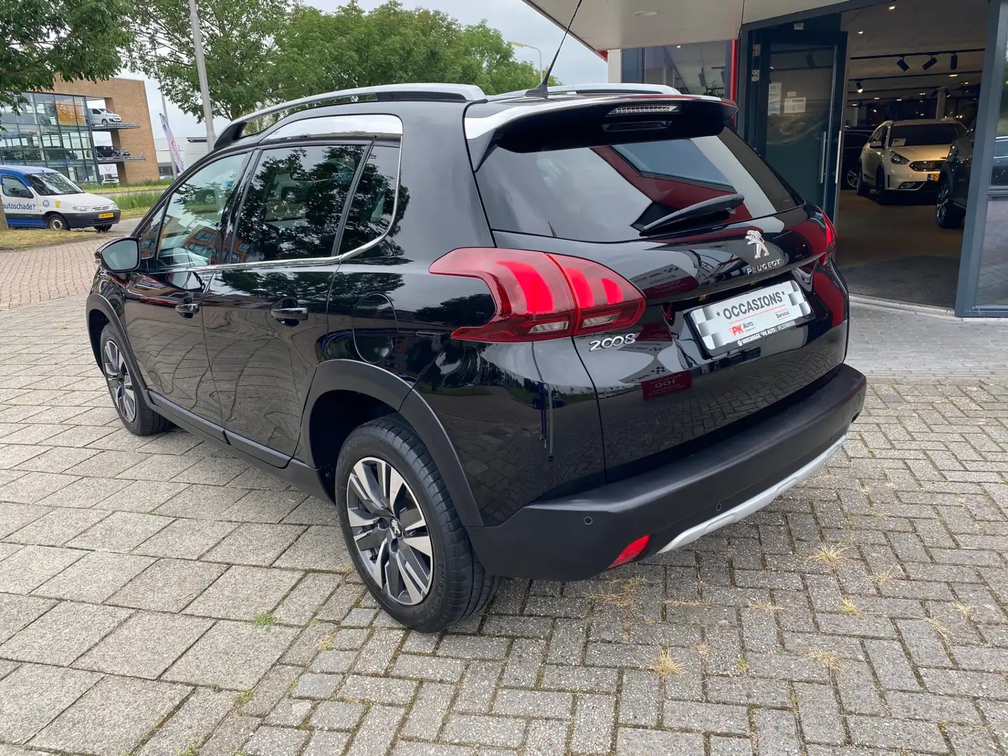 Peugeot 2008 1.2 PureTech Allure| Navi | Cruise | 80.543 km Dea Zwart - 2