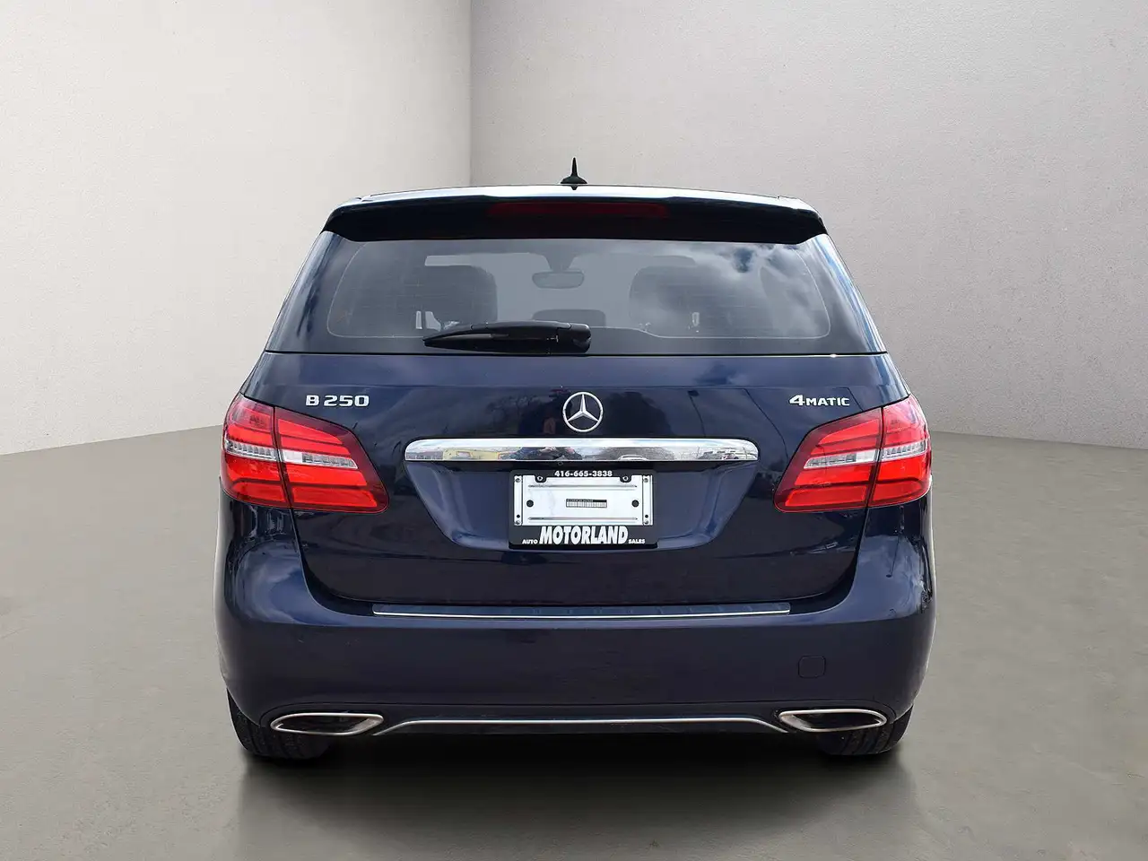 Mercedes-Benz B-Class снимка Mercedes-Benz B-Class