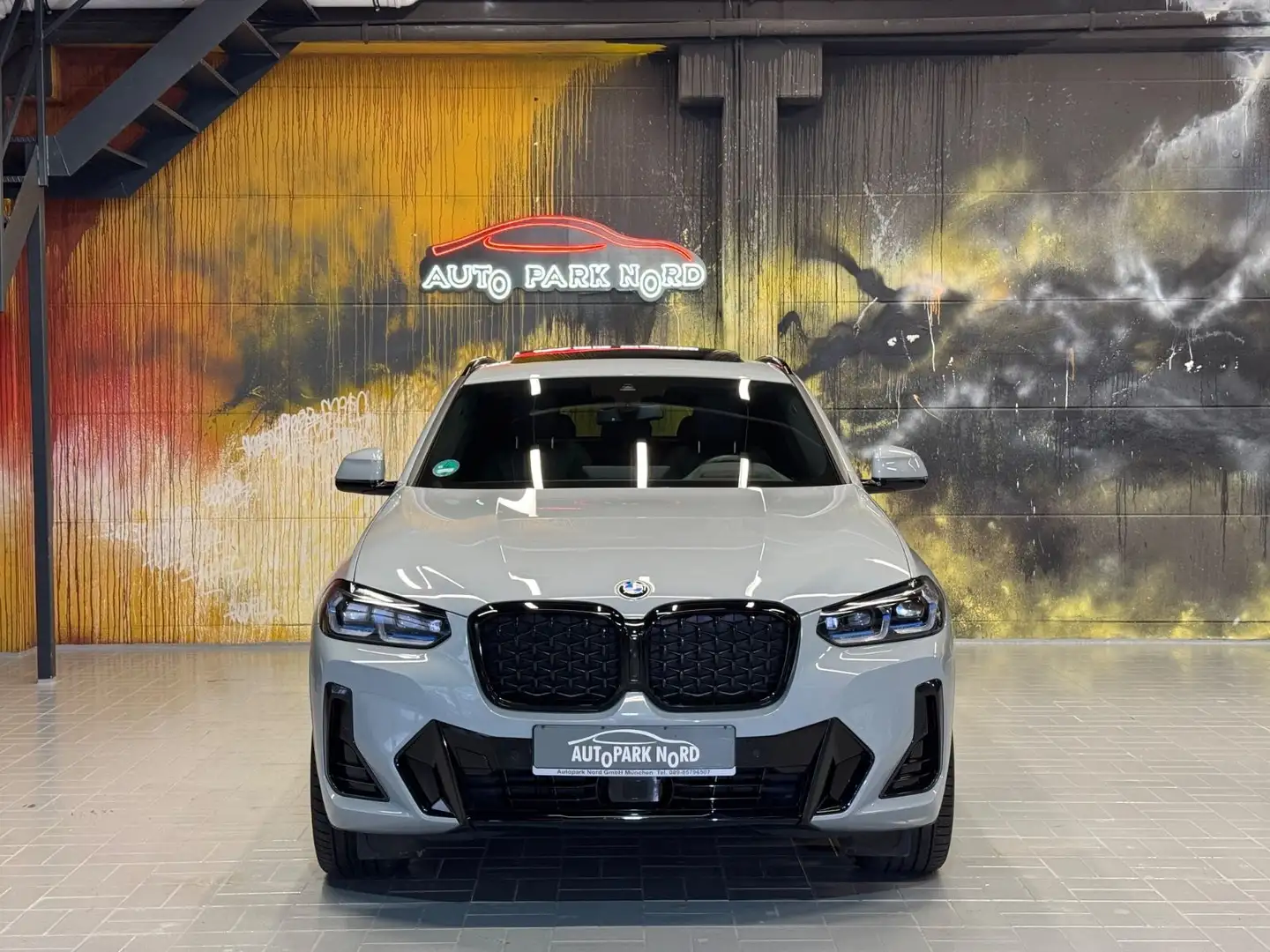 BMW X4 xDrive 30d M Sport LASER~STANDHZG~PANO~KAMERA Grau - 2