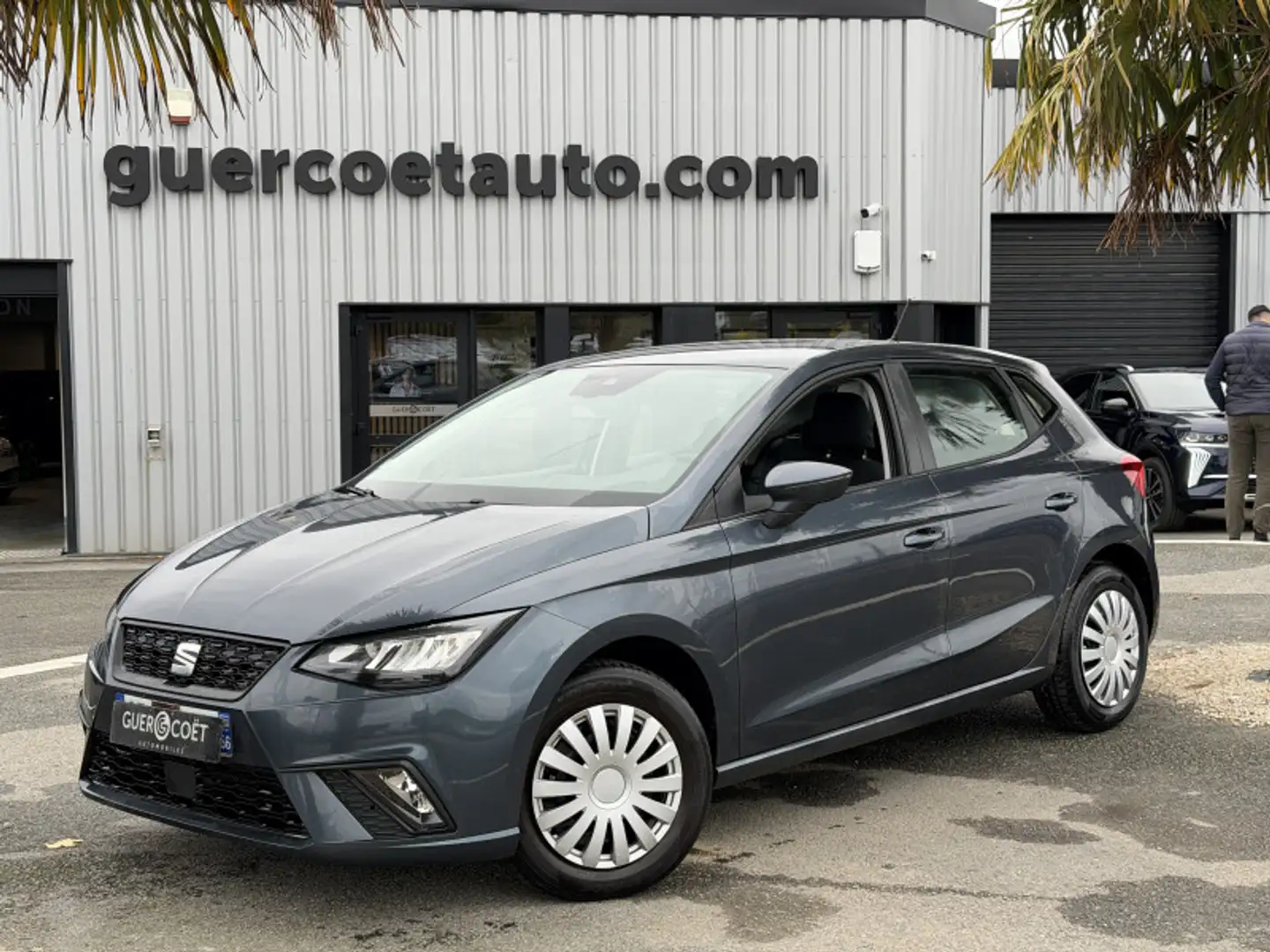 SEAT Ibiza 1.0 MPI 80CH STYLE BUSINESS Grau - 2