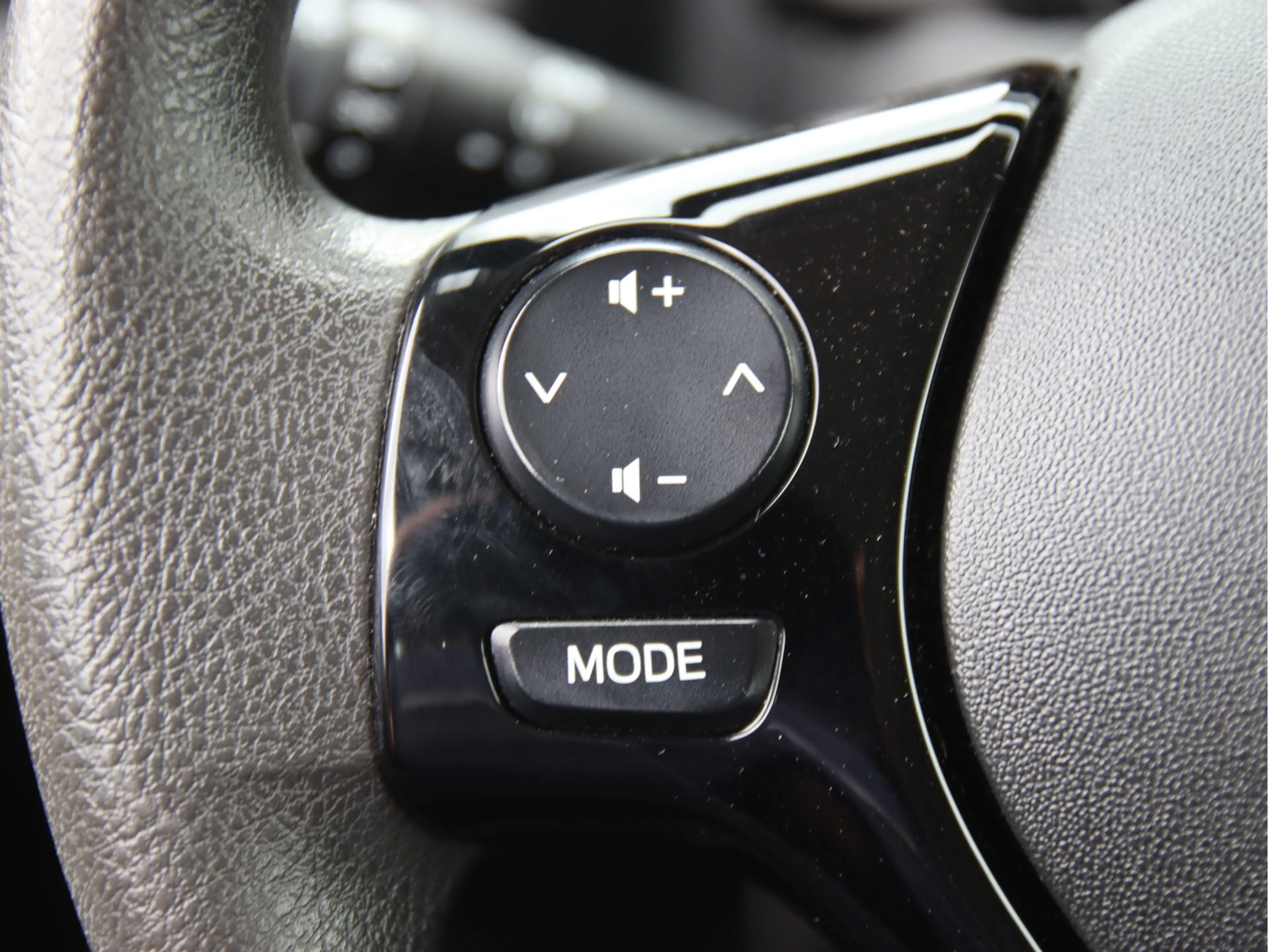 Citroen C1 1.0 VTi Shine Stoelvw, Camera, Carplay, DAB+ Herfs — photo 17