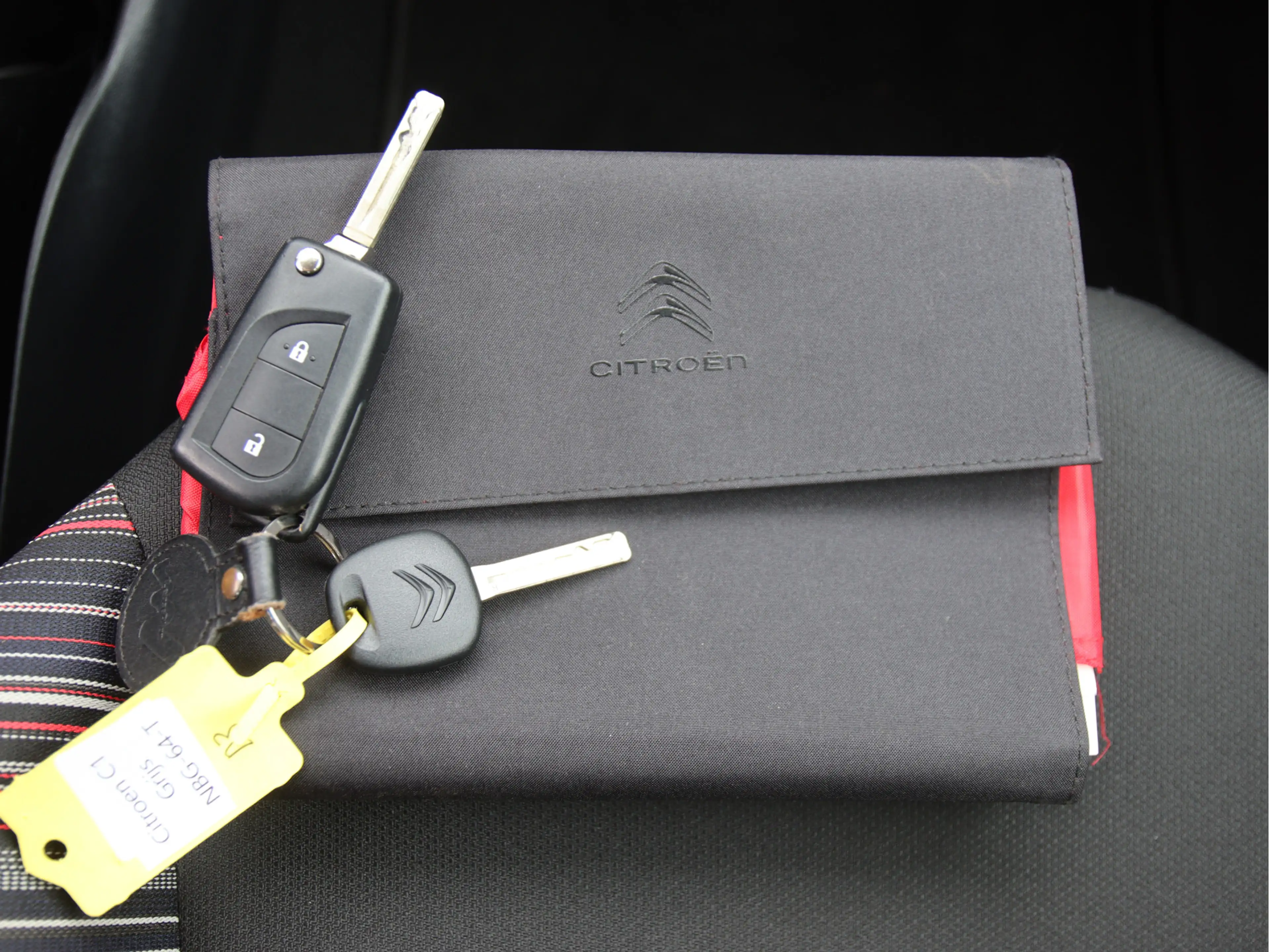 Citroen C1 1.0 VTi Shine Stoelvw, Camera, Carplay, DAB+ Herfs — photo 38