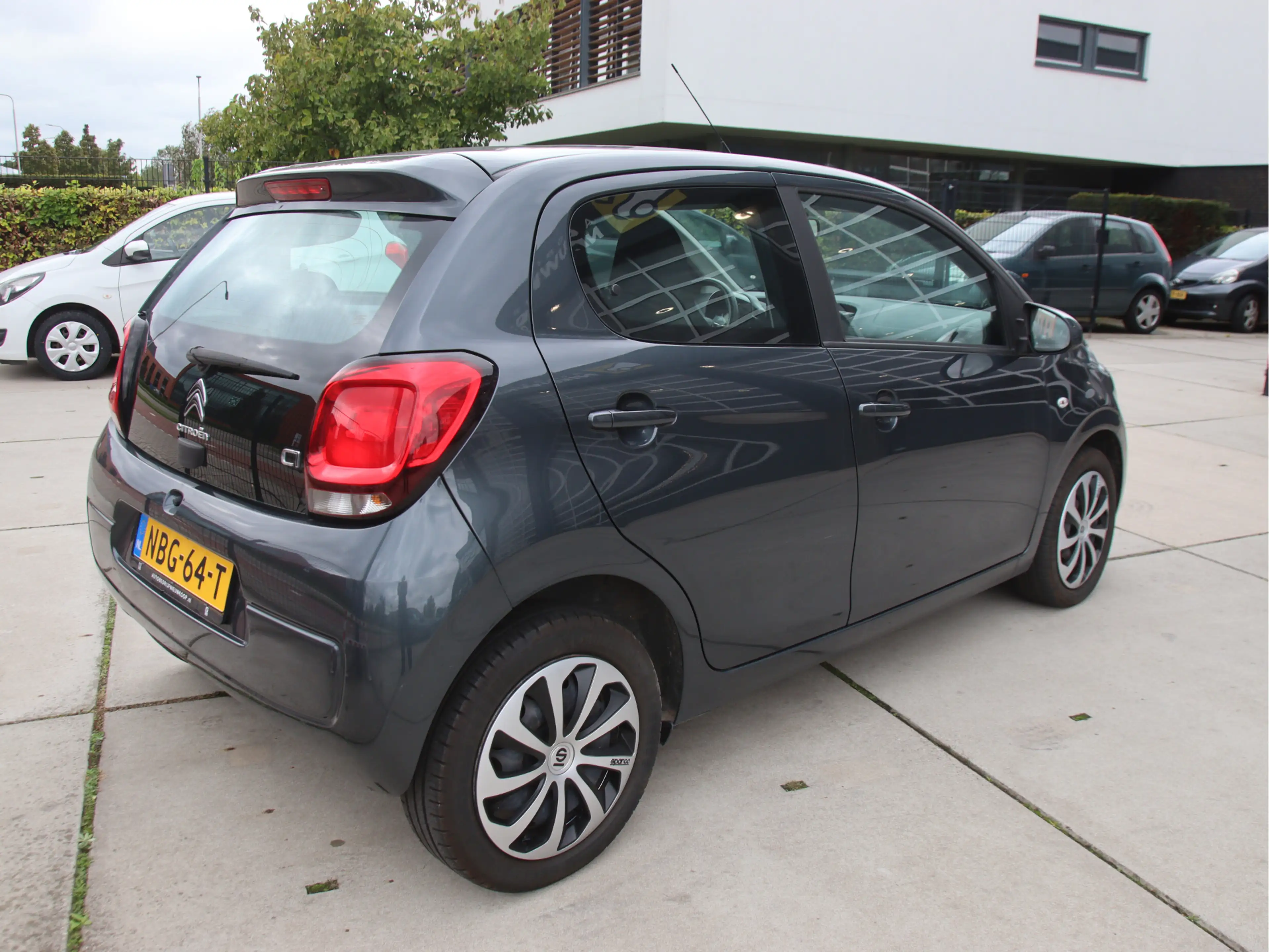 Citroen C1 1.0 VTi Shine Stoelvw, Camera, Carplay, DAB+ Herfs — photo 4
