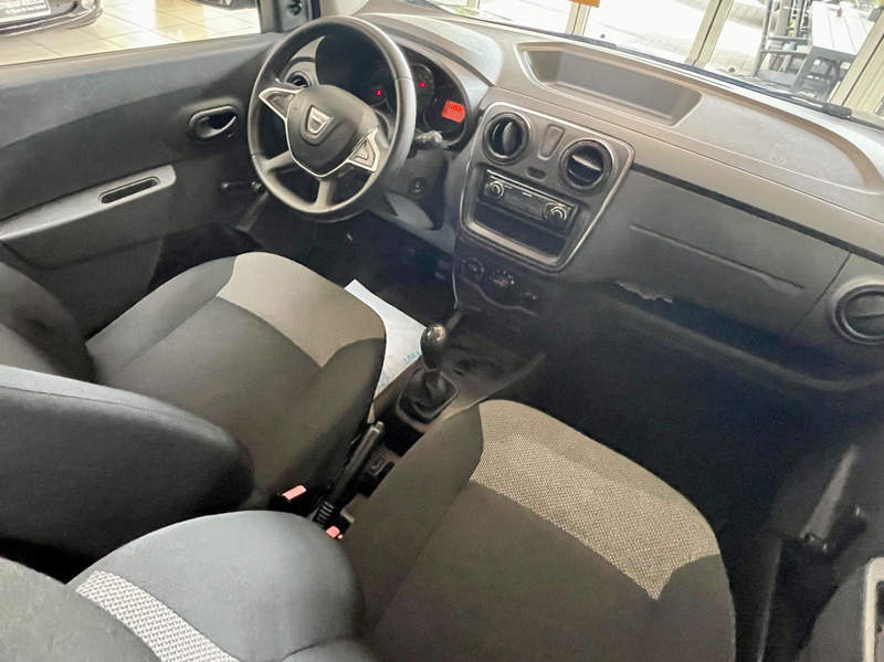 Dacia Lodgy 1,6 SCe Access Kombi/Nur 43.246km — photo 12