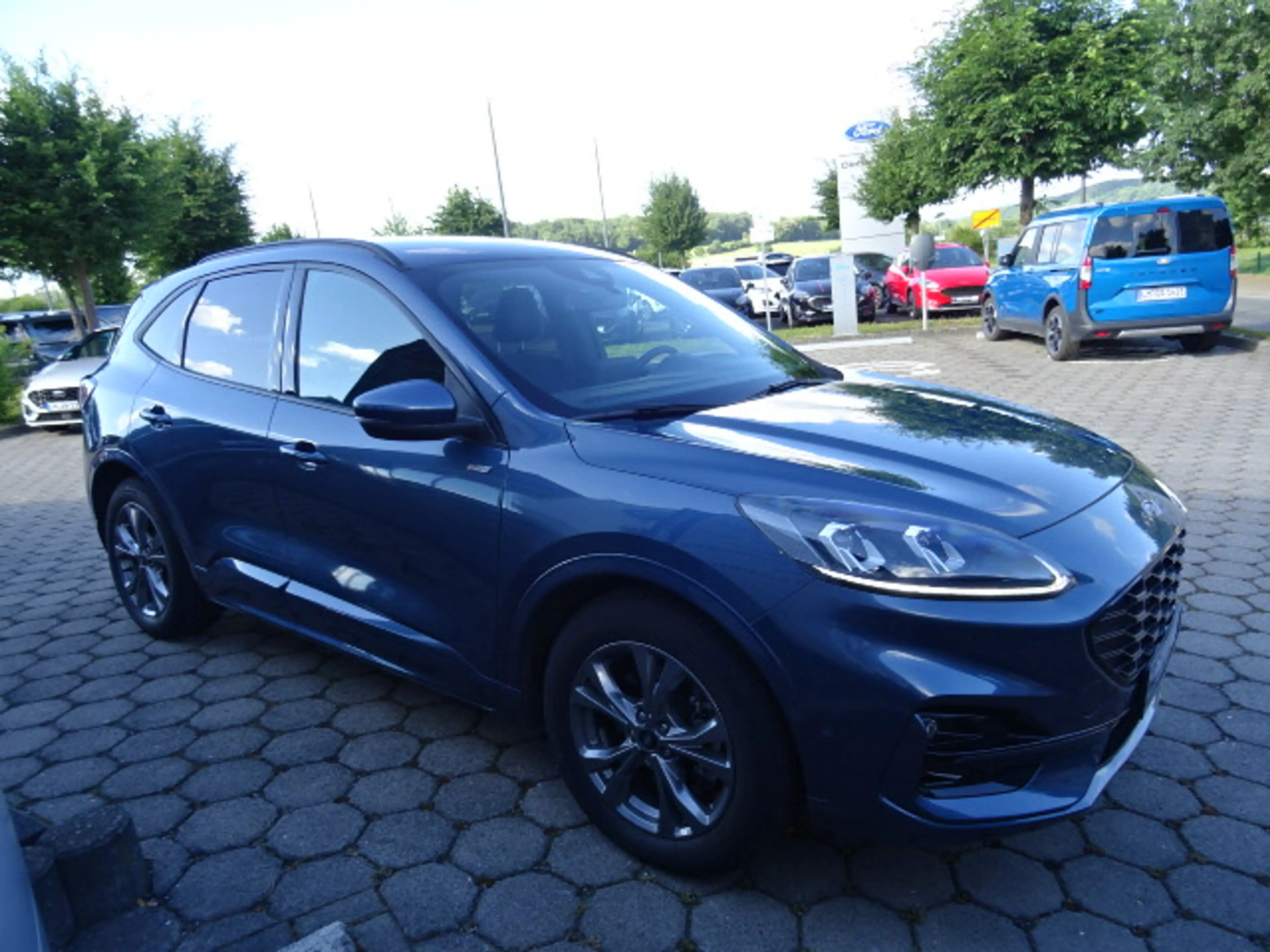 Ford Kuga 2.5 Plug-In Hybrid ST-Line X +HUD+AHK+LED+B&O — photo 5