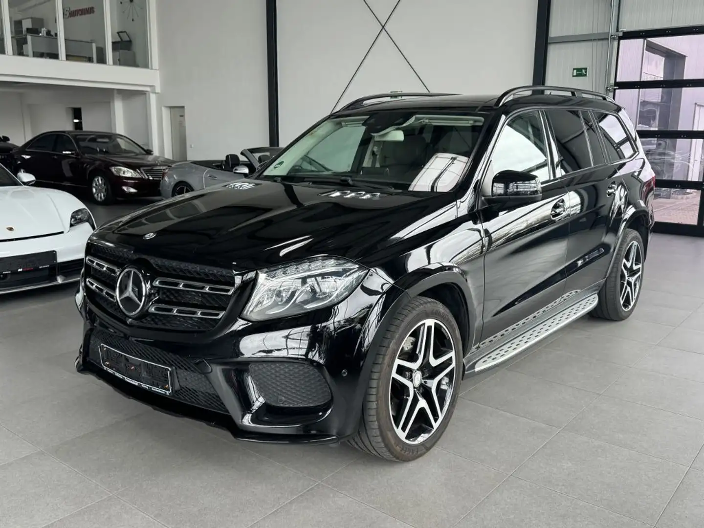 Mercedes-Benz GLS 350 d 4Matic 9G-TRONIC - 2