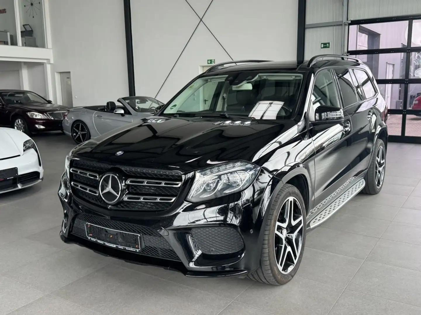 Mercedes-Benz GLS 350 d 4Matic 9G-TRONIC - 1