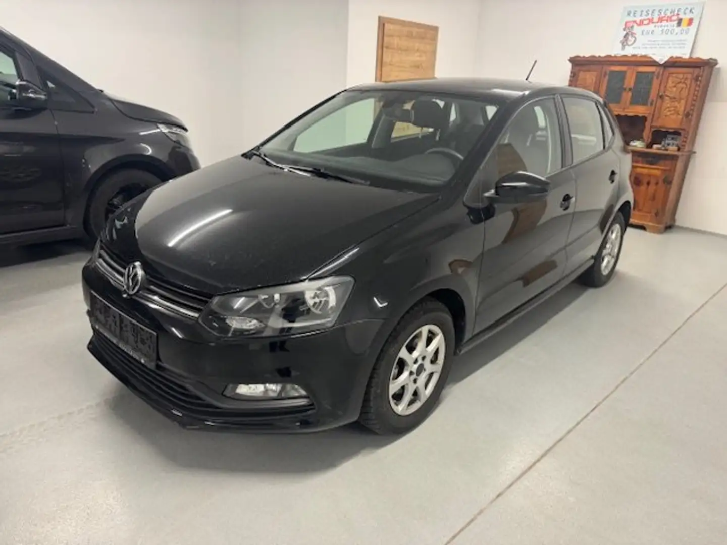 Volkswagen Polo Trendline BMT/Start-Stopp Schwarz - 2