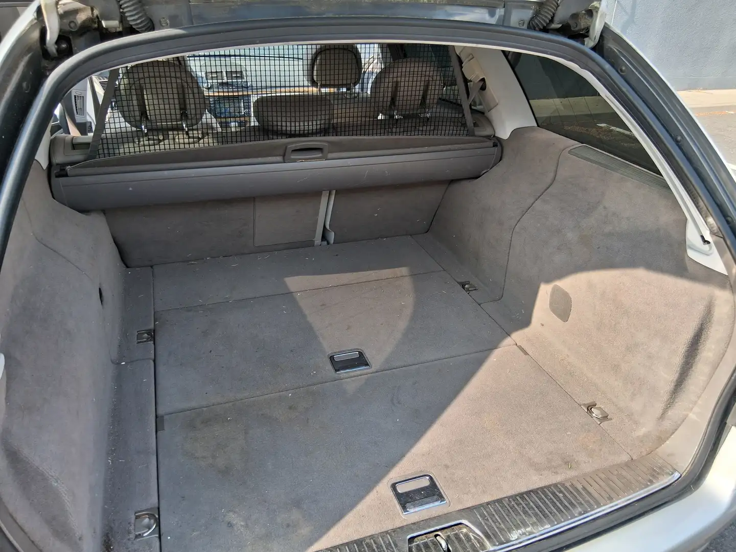 Mercedes-Benz E 350 E 350 T 7G-TRONIC Avantgarde Ezüst - 1