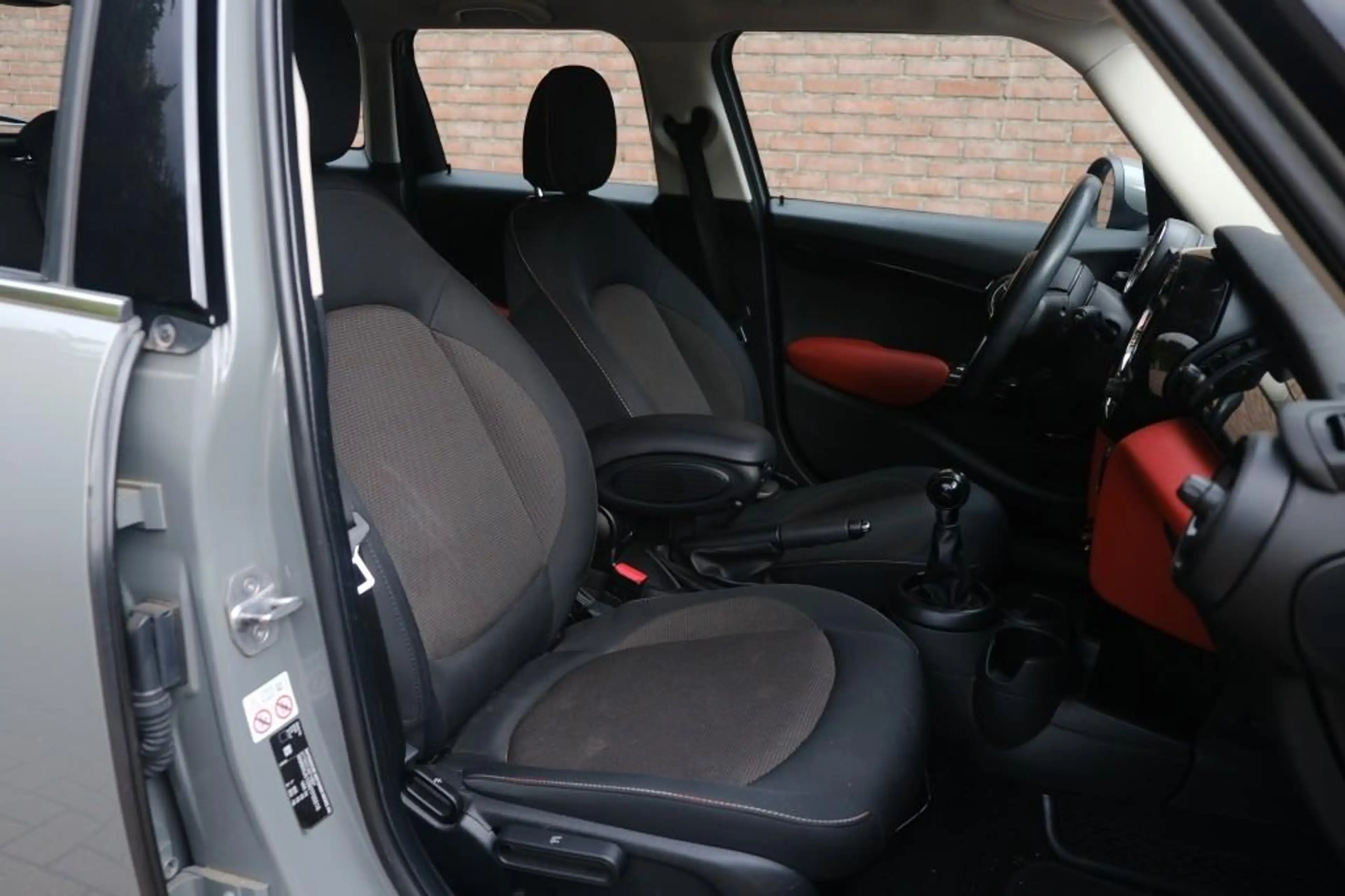 MINI One 1.5 102pk Pepper Business | Navi | Climate | Cruis — photo 6