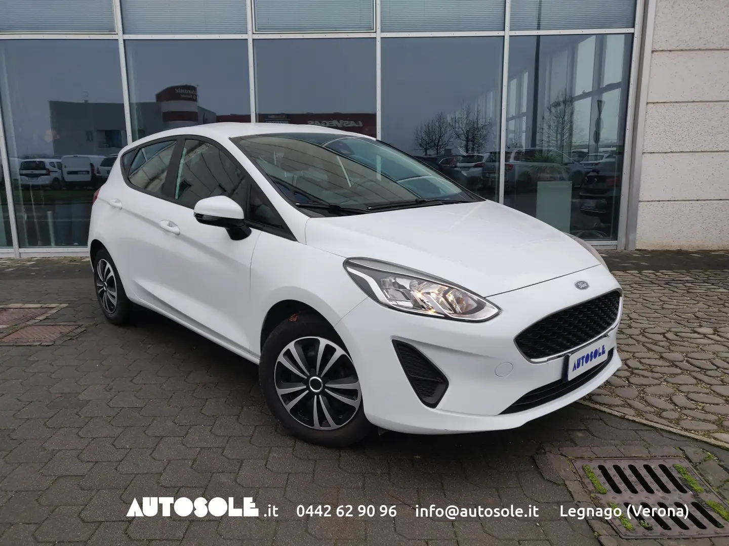 Ford Fiesta 5p 1.5 Ecoblue Business Bianco - 1