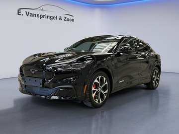 Premium AWD Standard Range
