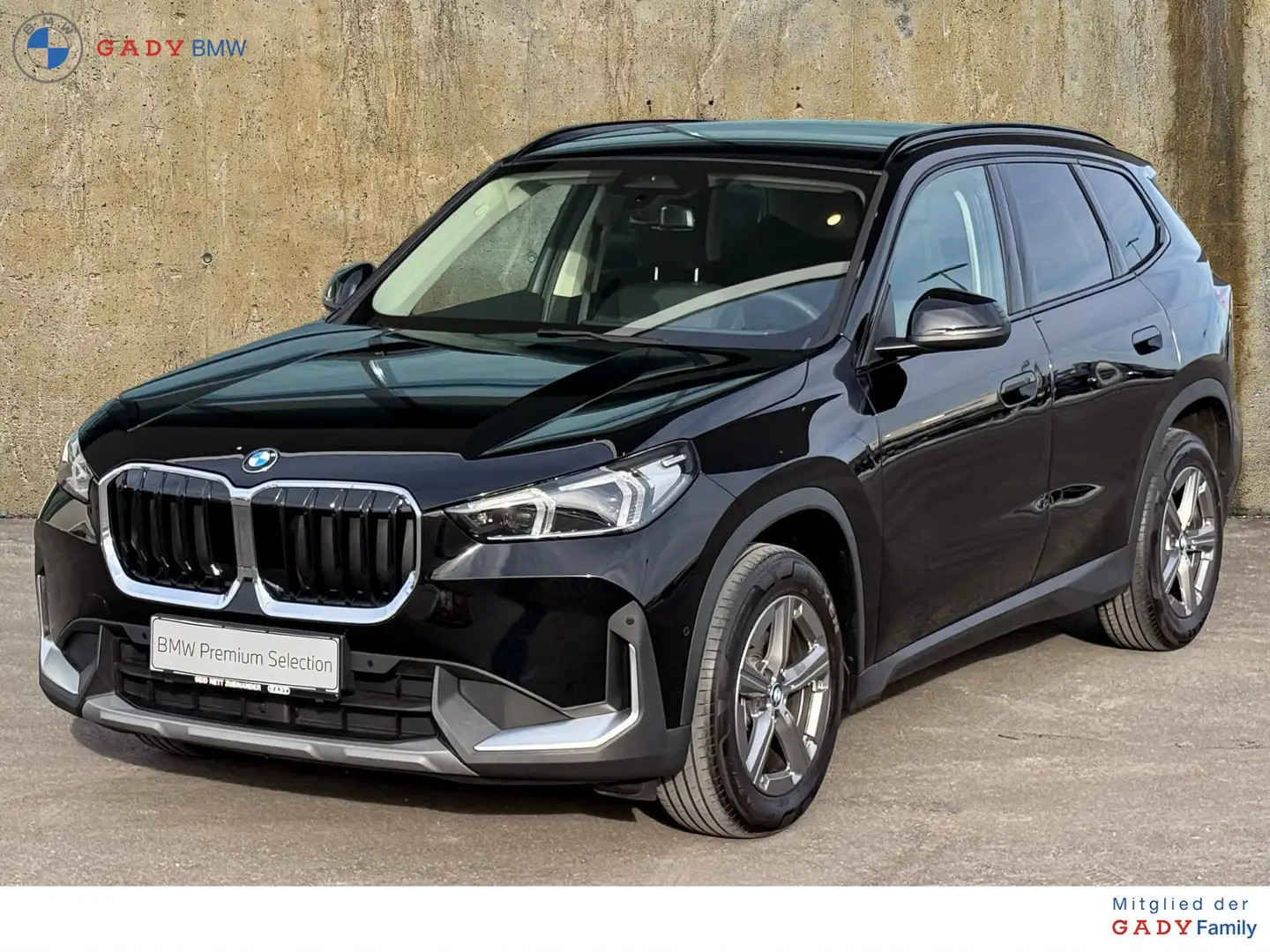 BMW X1 xDrive20d Schwarz - 1