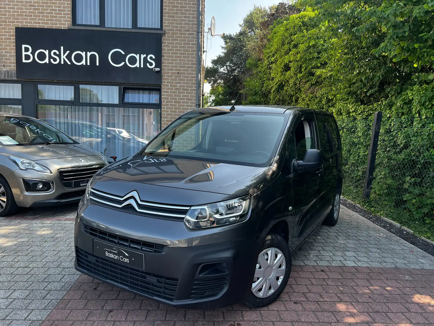 Citroen Berlingo 1.5 BlueHDi/M2020/LICHTE VRACHT/12M GARANTIE Grijs - 1