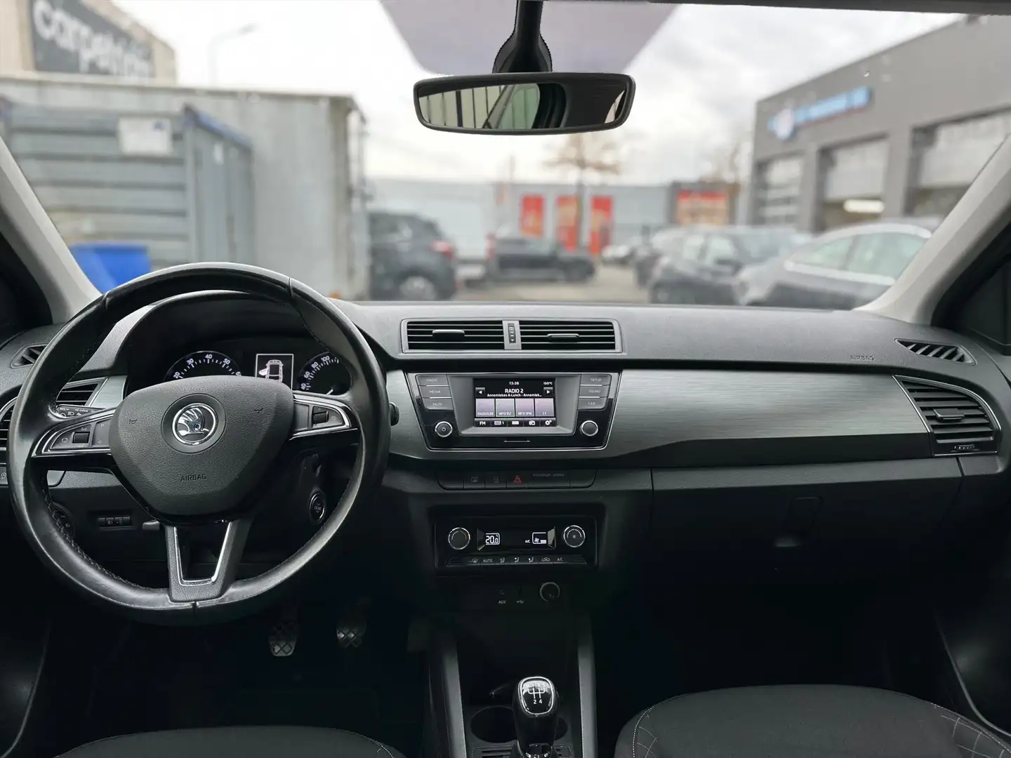 Skoda Fabia Combi 1.2 TSI 90pk Greentech First Edition Ambitio Negro - 2