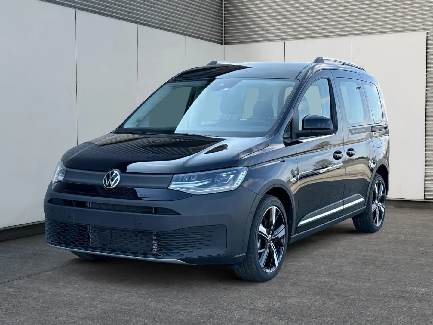 Volkswagen Caddy PanAmericana Life KAMERA+LED+18"ALU+PDC+SHZ+APP... Schwarz - 1