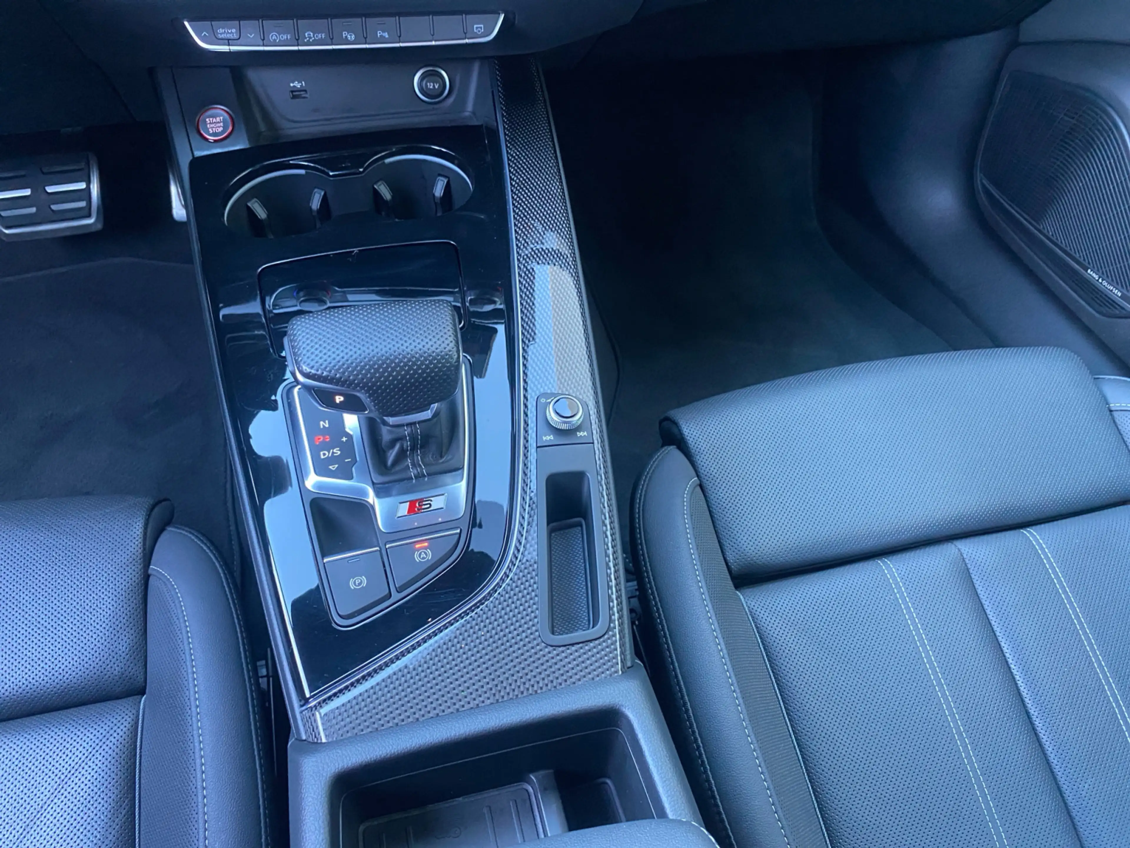 Audi S4 quattro TDI S-trc Matrix B&O 360 — photo 8