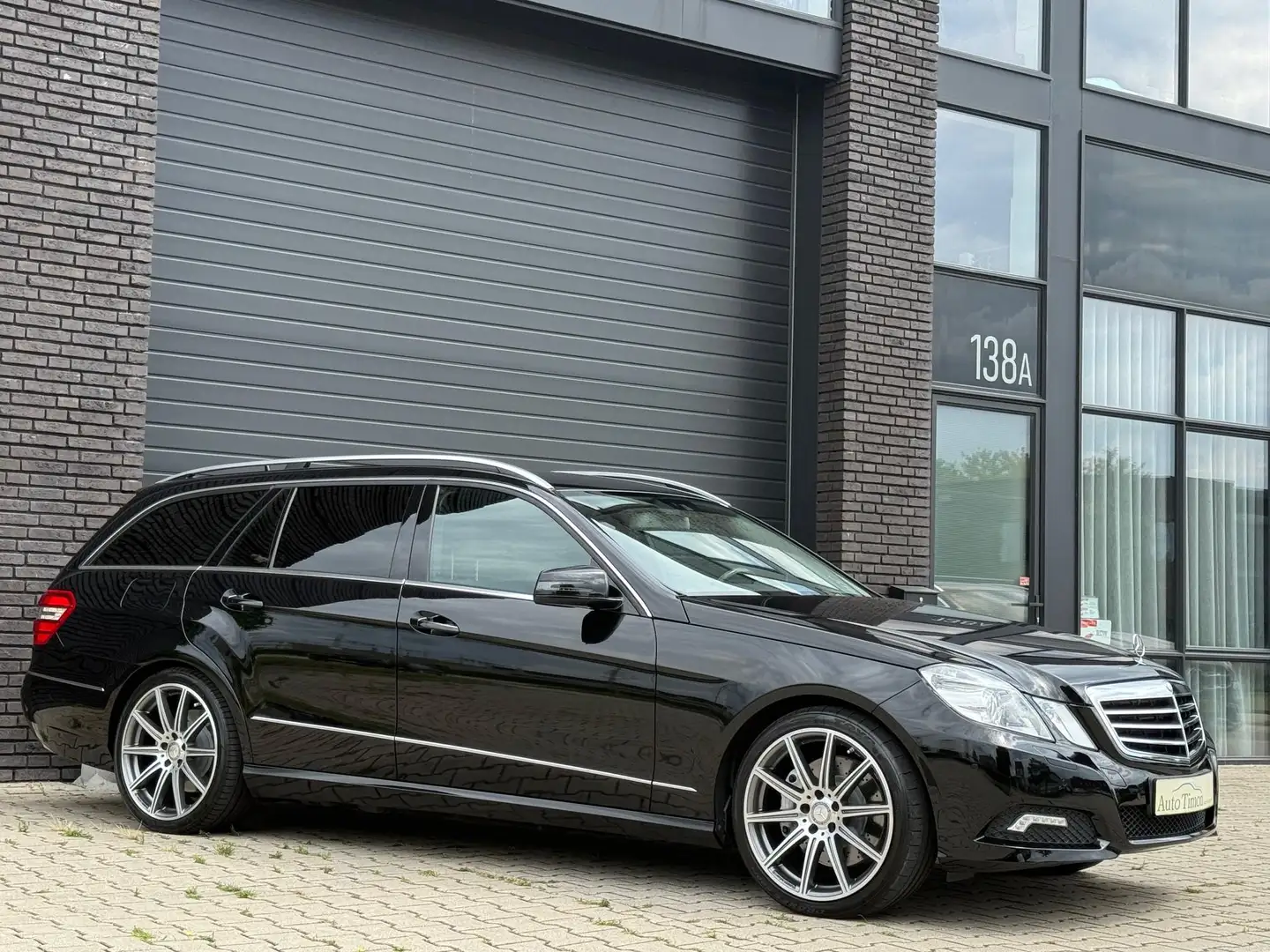 Mercedes-Benz E 500 S212 E Estate Avantgarde Aut.-7 | 1e eig. | Youngt Zwart - 2
