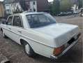 Mercedes-Benz W 114/115 Strich-Acht Automatik, MB-TEX,SD, 230.4 / 2. Serie / /8 Blanc - thumbnail 8