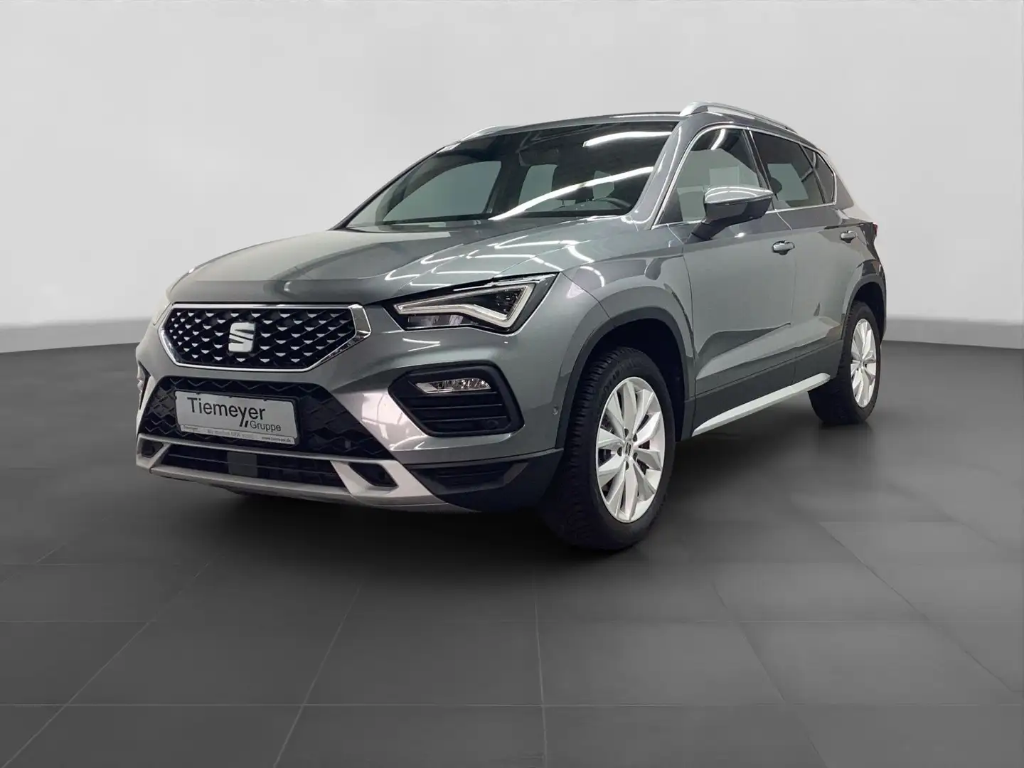 SEAT Ateca 1.5 TSI DSG X-PERIENCE BEATS SIDE-ASSIST L Grau - 2