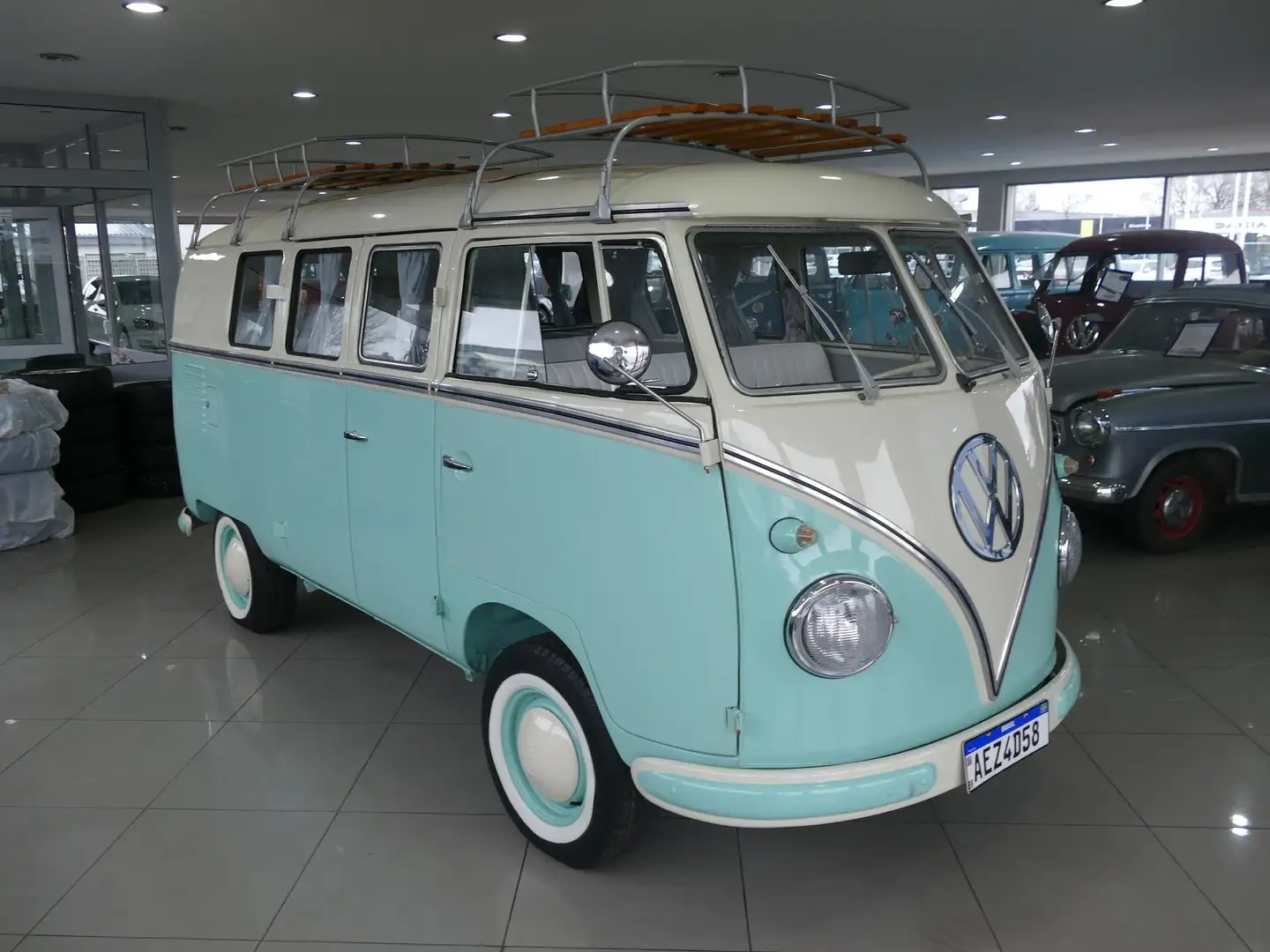 Volkswagen T1 HU/AU NEU - 2