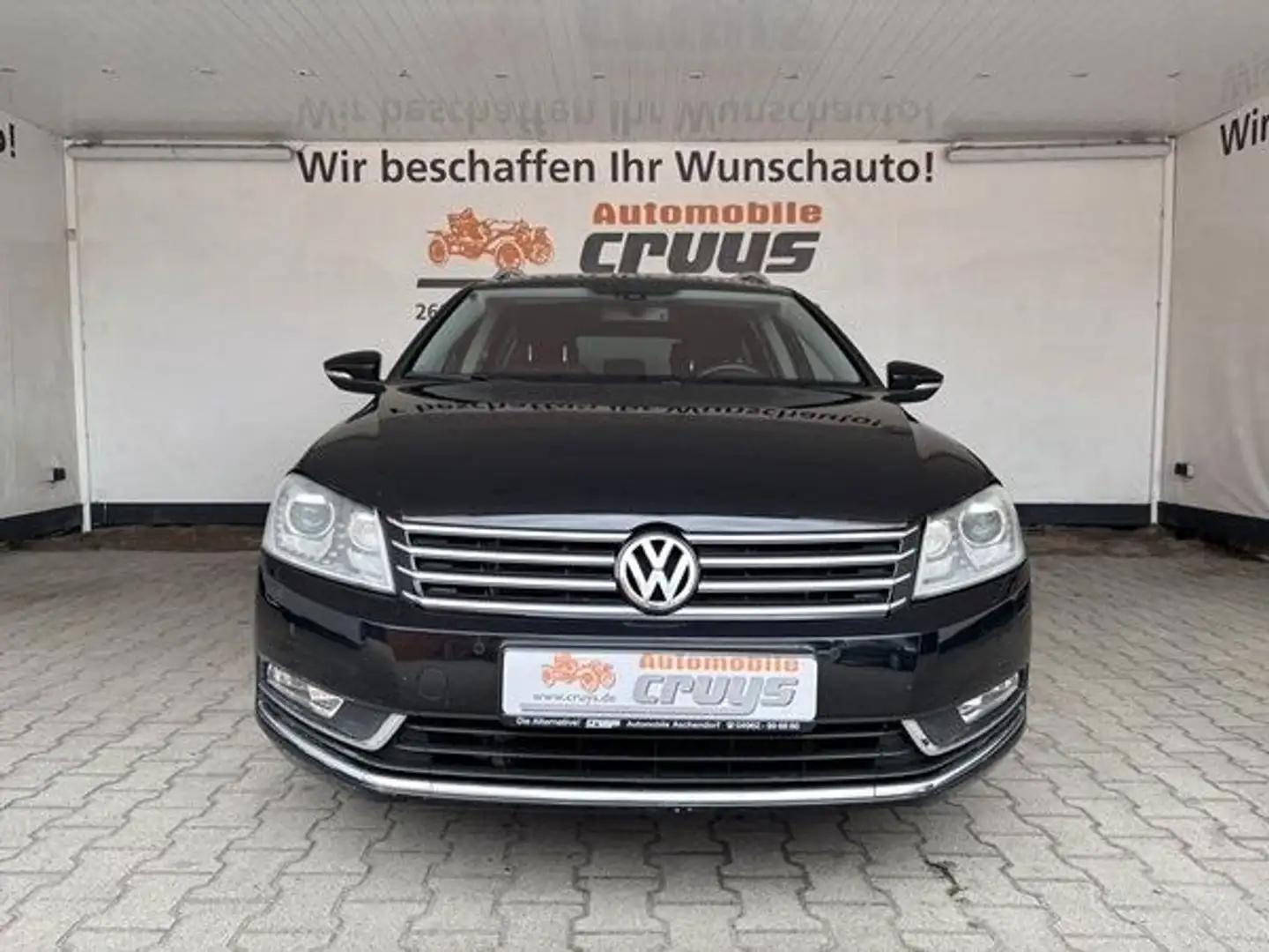Volkswagen Passat Variant 2.0 TSI Business Edition - Xenon Schwarz - 2