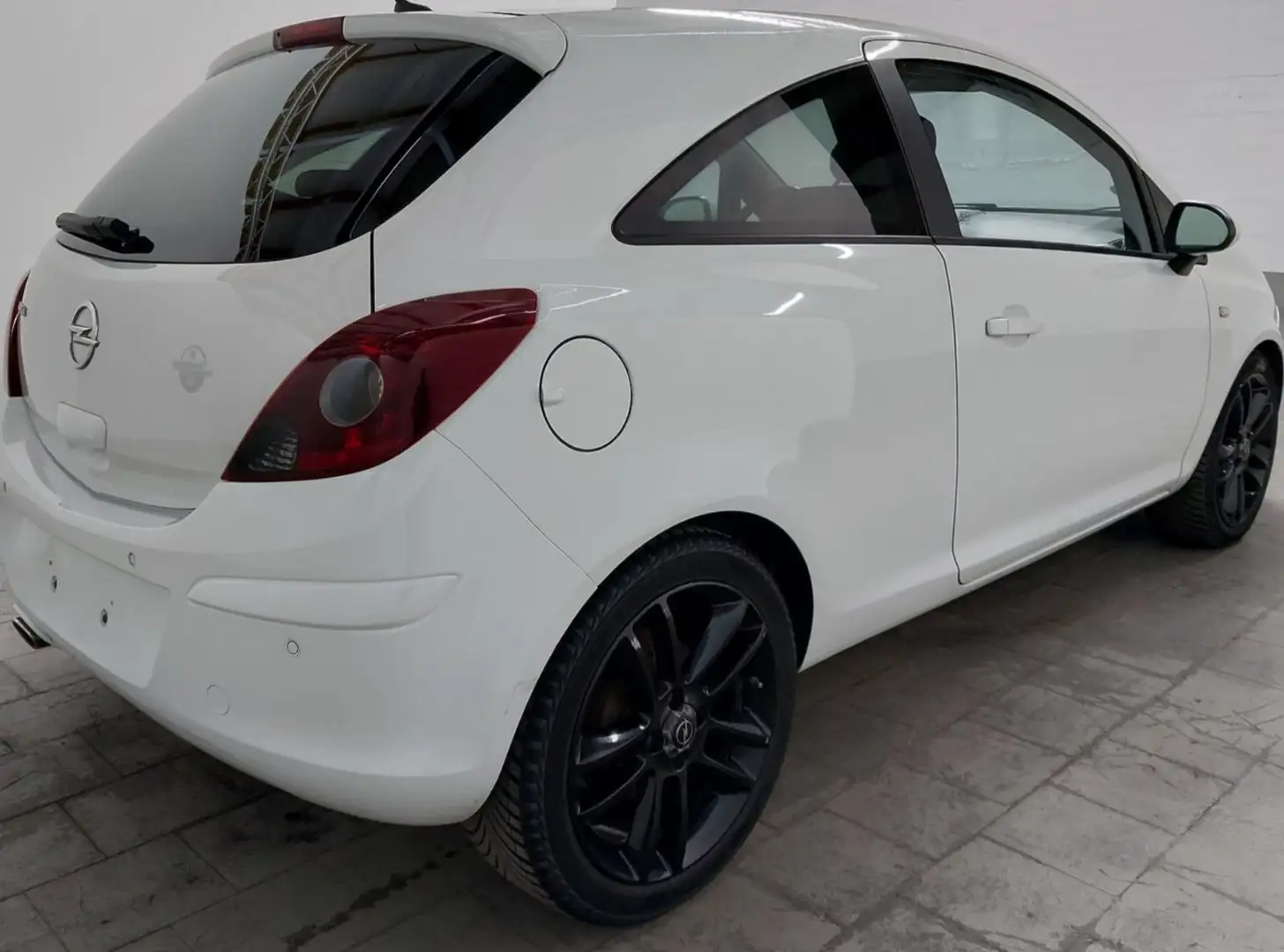 Opel Corsa Sport 1.4 - 2