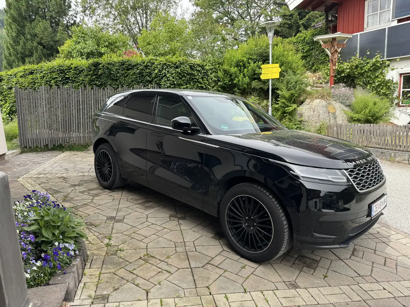 Land Rover Range Rover Velar D180 Allrad S Aut. - 1