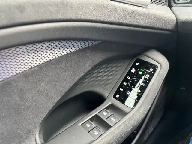 Audi A6 Avant e-hybrid 220KW TFSIe -S-LINE quattro Ansicht 10