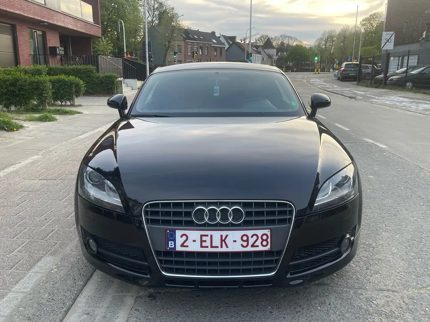 Audi TT 2.0 TFSI TURBO Benzine Zwart - 1