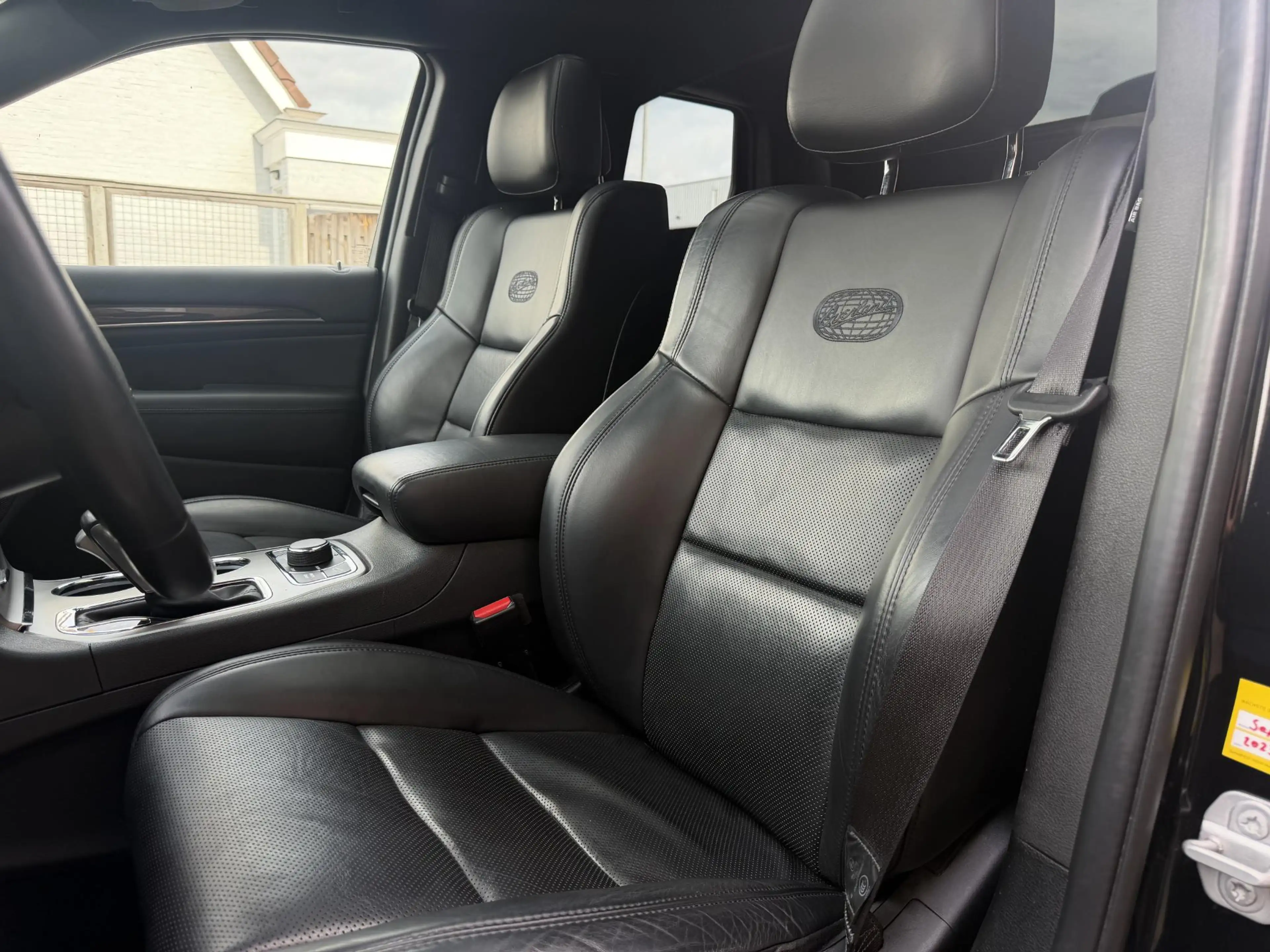 Jeep Grand Cherokee 3.0 CRD Overland — photo 8