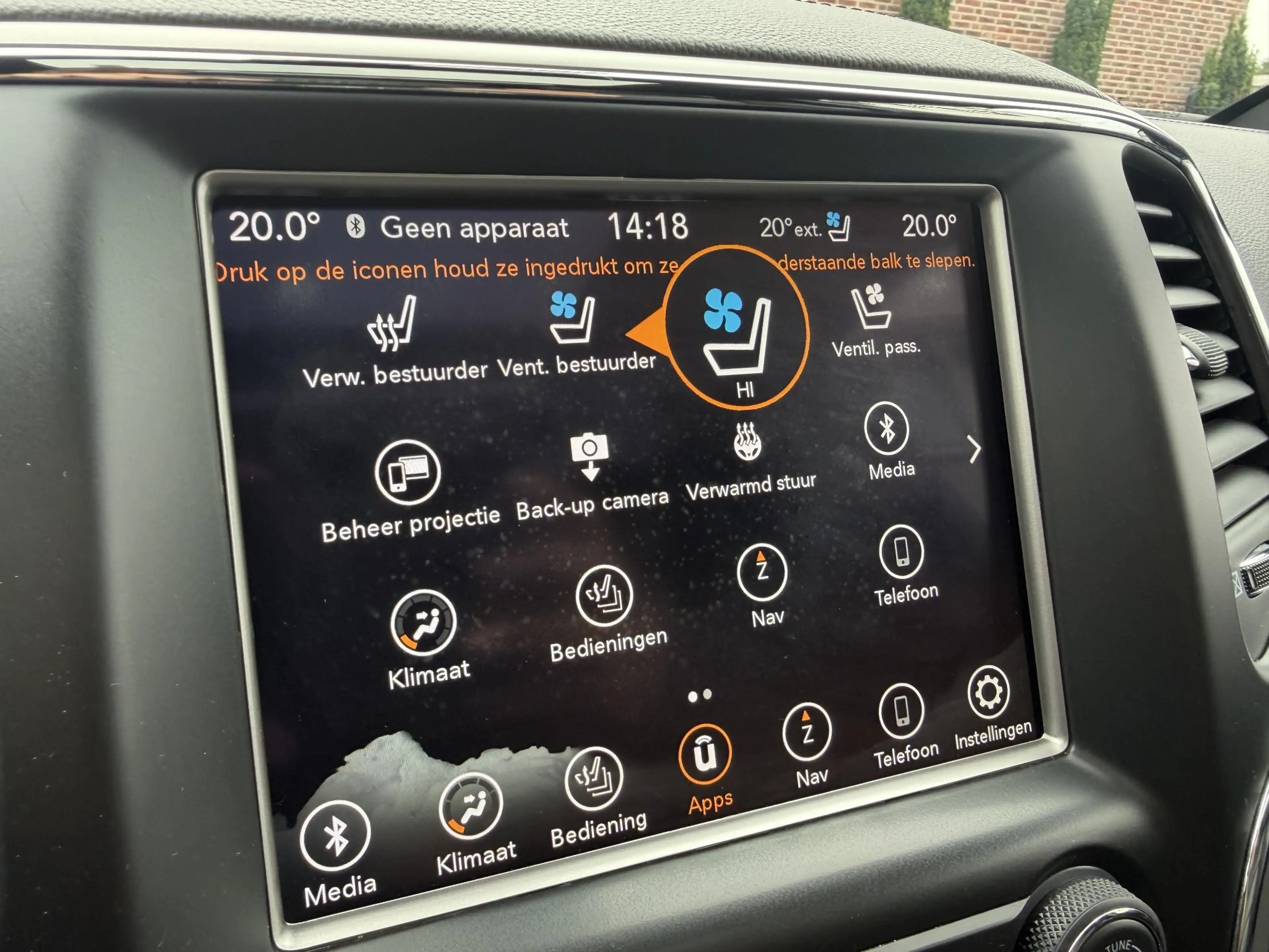 Jeep Grand Cherokee 3.0 CRD Overland — photo 18