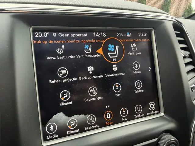 Jeep Grand Cherokee view 18