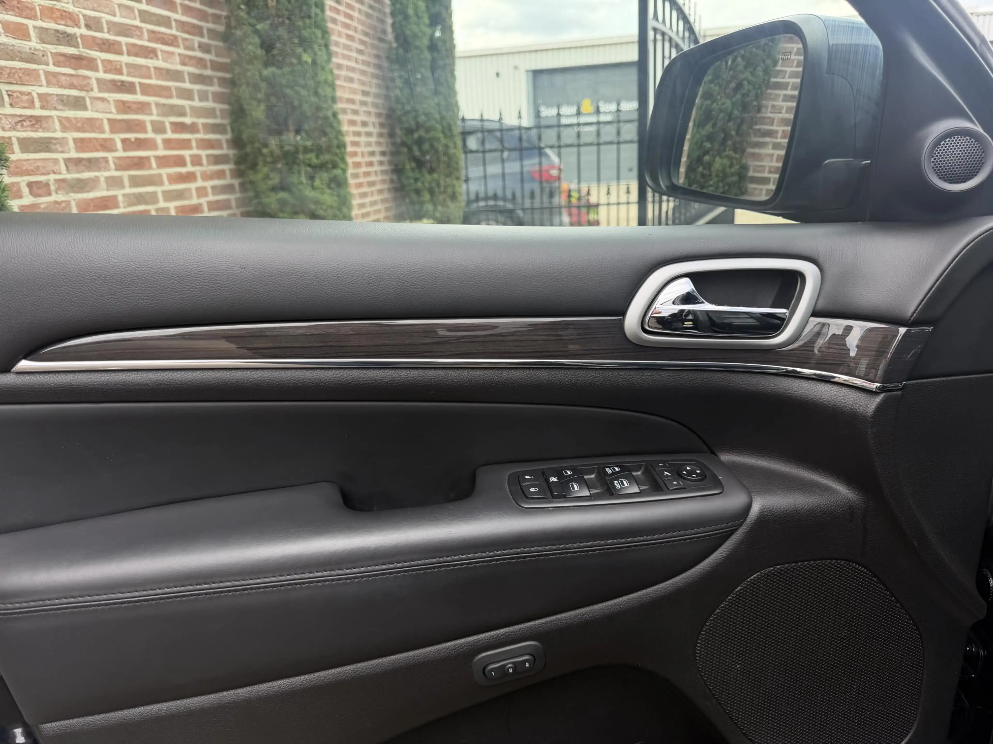 Jeep Grand Cherokee 3.0 CRD Overland — photo 13